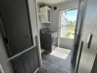 1996 Palm Harbor 5R313V Mobile Home