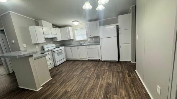 2004 Fleetwood Beacon Hill Mobile Home