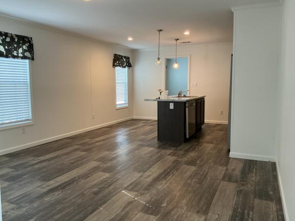 2022 CHAMPION RH2683B Mobile Home