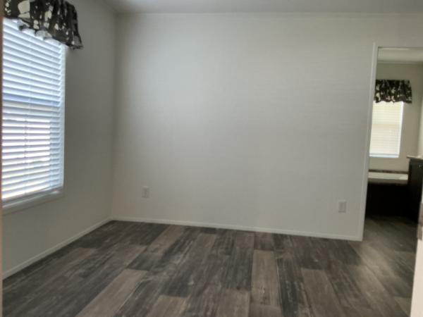 2022 CHAMPION RH2683B Mobile Home