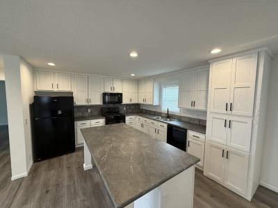 Mobile Home at 6249 Roosevelt Belleville, MI 48111