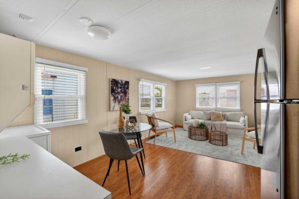 1972 Town  Home