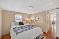 1972 Town  Home