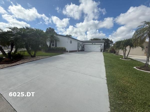 2005 Fleetwood Mobile Home For Sale
