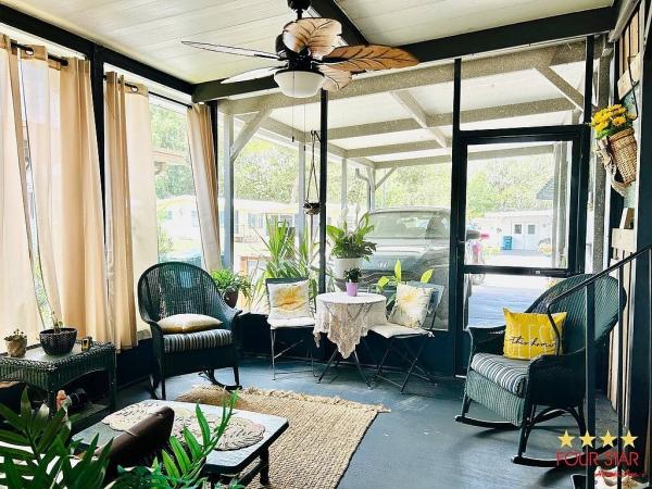 1987 PALM   Home