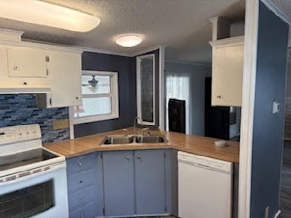 1988 MERI Mobile Home For Sale