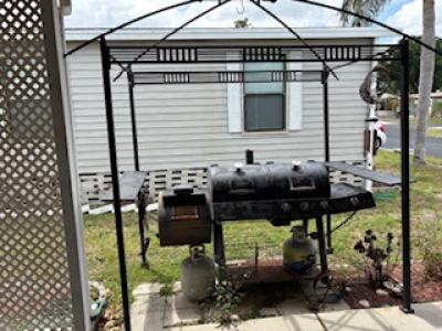 Photo 2 of 23 of home located at 944 Reynolds Road Lot 360 Lakeland, FL 33803