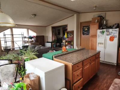 Photo 3 of 6 of home located at 1863 Beechlawn Ypsilanti, MI 48198