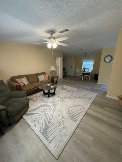 Photo 5 of 40 of home located at 5601 Duncan Rd #191 Punta Gorda, FL 33982