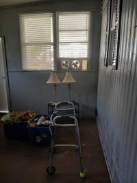 1980 SOUT Manufactured Home