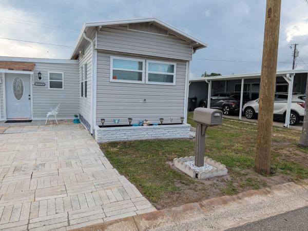 Photo 1 of 2 of home located at 5218 5th Street West Bradenton, FL 34207