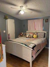 1998 Skyline Manufactured Home