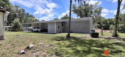 Photo 3 of 46 of home located at 2279 NW 47th Circle Ocala, FL 34482