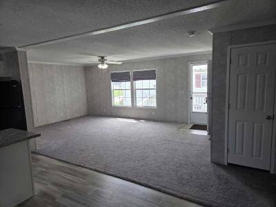 Photo 3 of 6 of home located at 8604 W Pin Oak Drive Pendleton, IN 46064