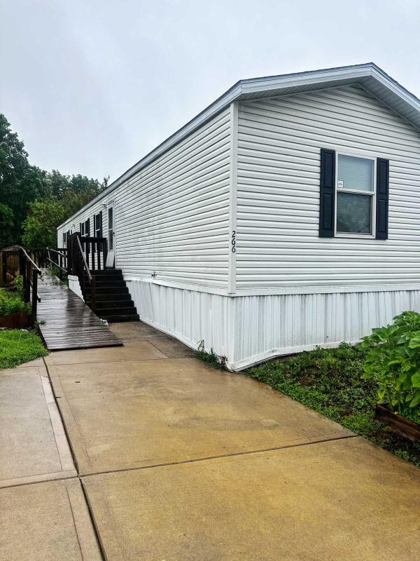 Photo 1 of 1 of home located at 266 Ray Krebbs Ave Belton, MO 64012