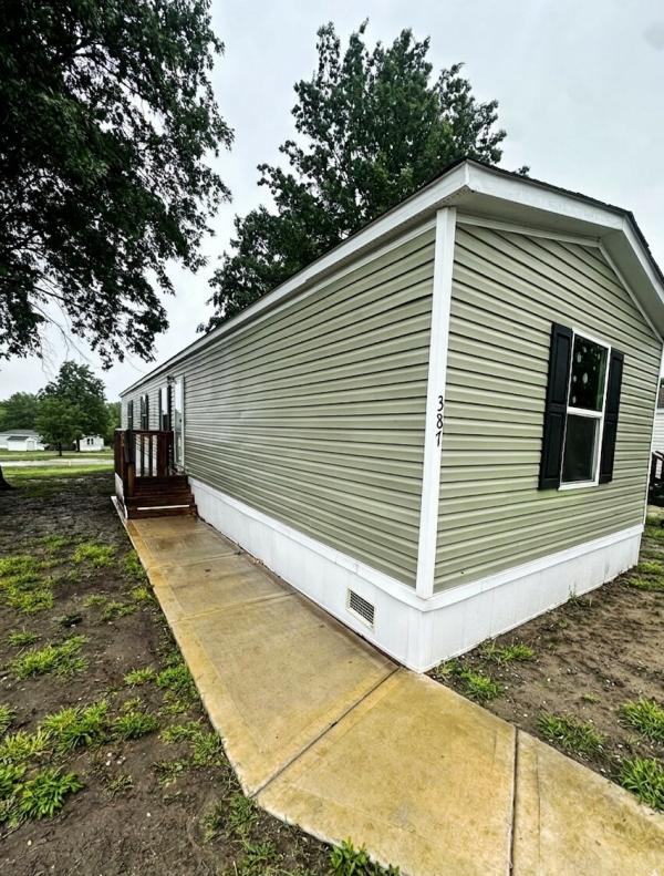 Photo 1 of 1 of home located at 387 Oil Lane Belton, MO 64012