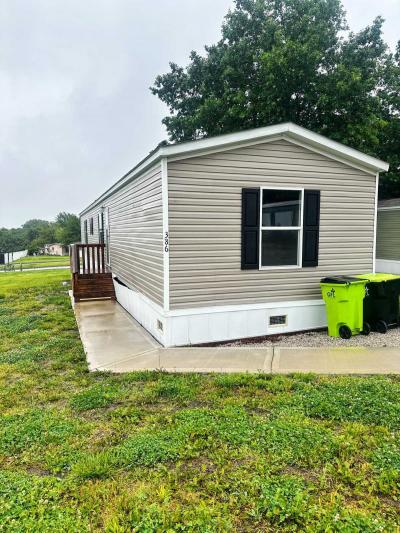 Mobile Home at 386 Oil Lane Belton, MO 64012