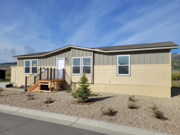 2025 Champion PLT-DWSun852 Mobile Home
