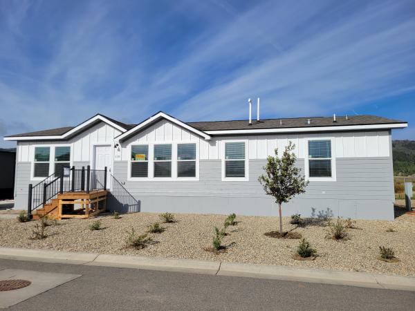 2025 Champion PLT-DWSUNSCH542 Mobile Home