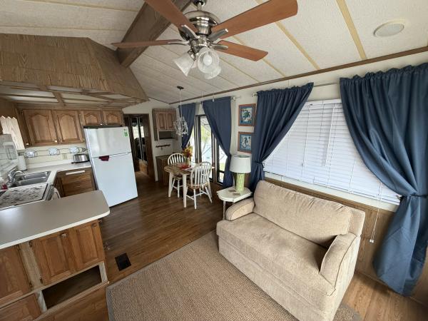 1988 WOOD 50928811 Mobile Home