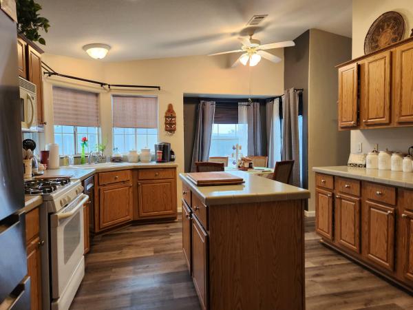 2005 Mobile Home
