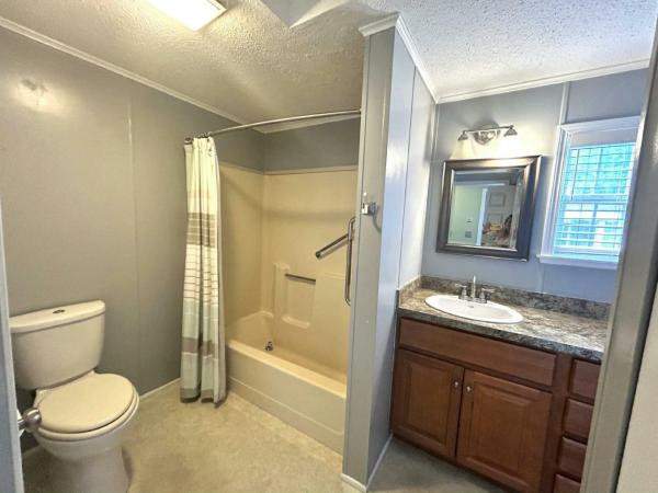 1988 Keiser Homes of Maine 68 Hale Manufactured Home