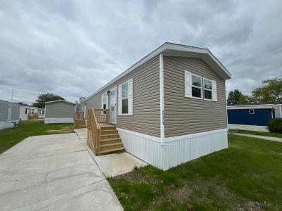 Mobile Home at 2329 W. Skye View Dr. Findlay, OH 45840