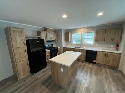 Photo 3 of 10 of home located at 2329 W. Skye View Dr. Findlay, OH 45840