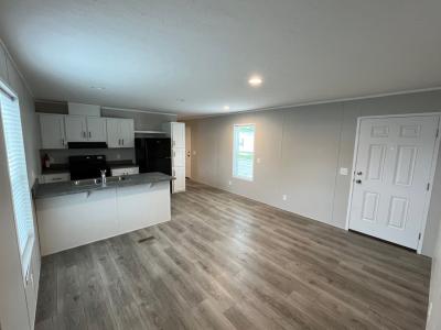 Photo 2 of 10 of home located at 2321 W. Skye View Dr. Findlay, OH 45840
