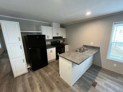 Photo 3 of 10 of home located at 2328 W. Skye View Dr. Findlay, OH 45840
