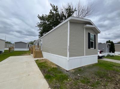 Mobile Home at 2401 W. Skye View Dr. Findlay, OH 45840