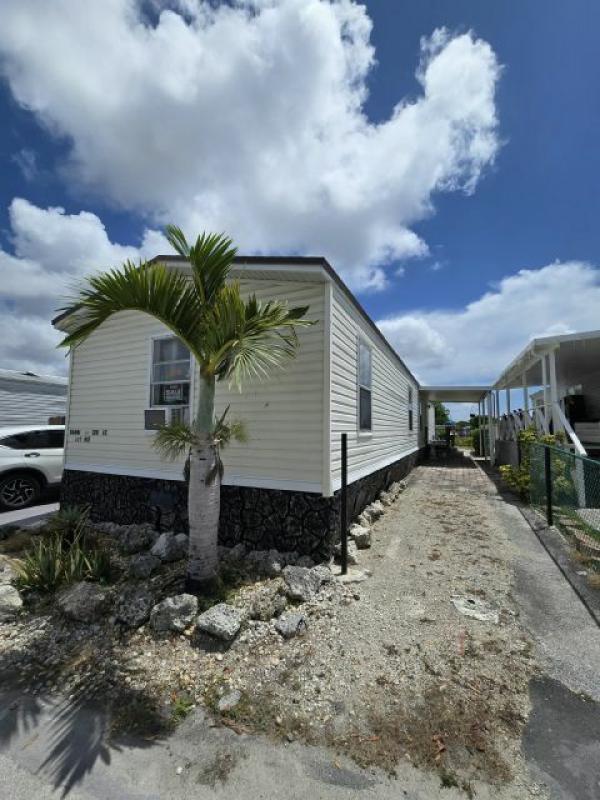 2003 WAYCROSS Mobile Home For Sale