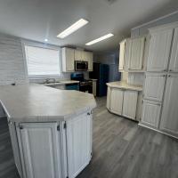 2004 Homes of Merit 49046 Mobile Home