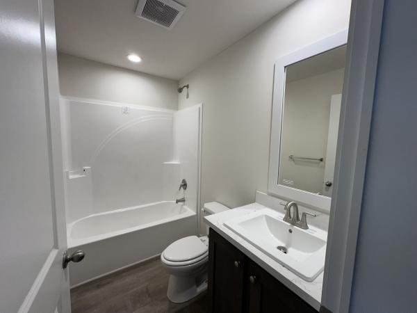 2025 Clayton 81RDH28523D Mobile Home