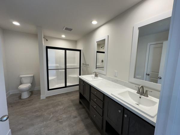 2025 Clayton 81RDH28523D Mobile Home
