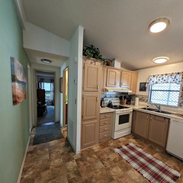 1989 SKYL 23630354A/BY Mobile Home