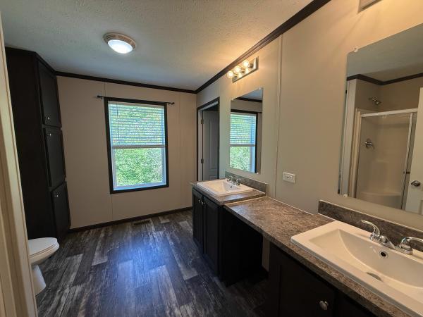 2021 Clayton Homes Inc Pulse Mobile Home