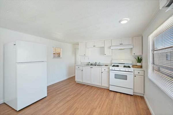 1972 N\A Manufactured Home