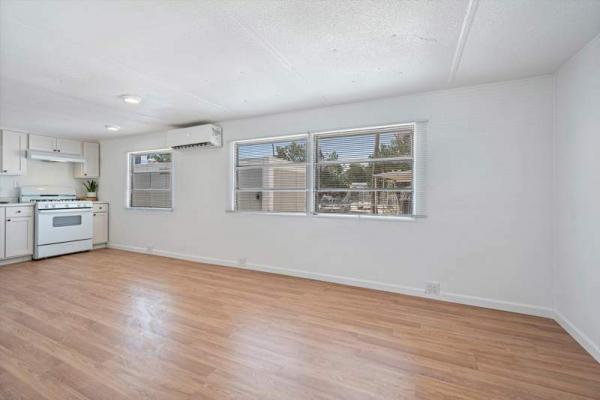 1972 N\A Manufactured Home
