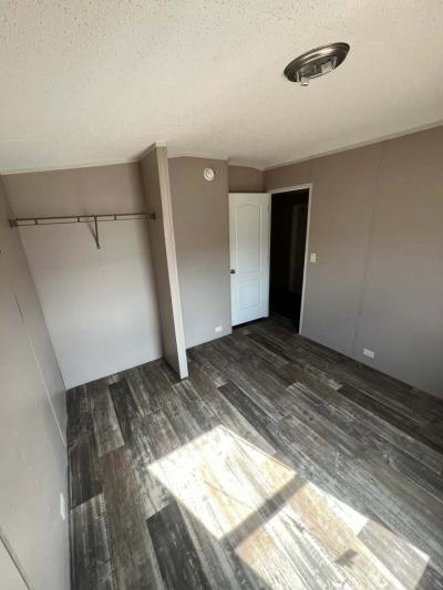 Photo 5 of 7 of home located at 143 Lytle Rd. #2 Rossville, GA 30741