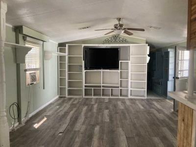 Photo 3 of 10 of home located at 2450 SW 38th Ave Lot 115 Ocala, FL 34474
