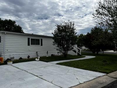 Photo 3 of 3 of home located at 221 N Pond Dr Mount Laurel, NJ 08054