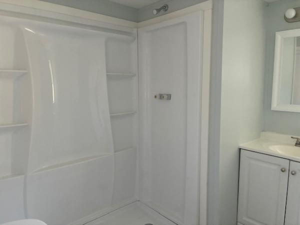 1977 TITAN SINGLE WIDE Mobile Home