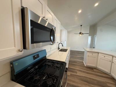 Photo 3 of 11 of home located at 1925 E La Veta Ave #65 Orange, CA 92866