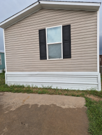 2017 CMH Manufacturing Inc 52HOU16723AH18 Manufactured Home