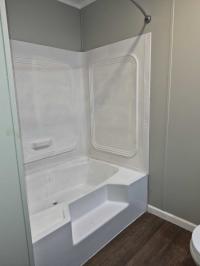 2017 CMH Manufacturing Inc 52HOU16723AH18 Manufactured Home