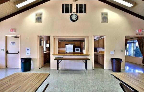 1976 Silvercrest Mobile Home