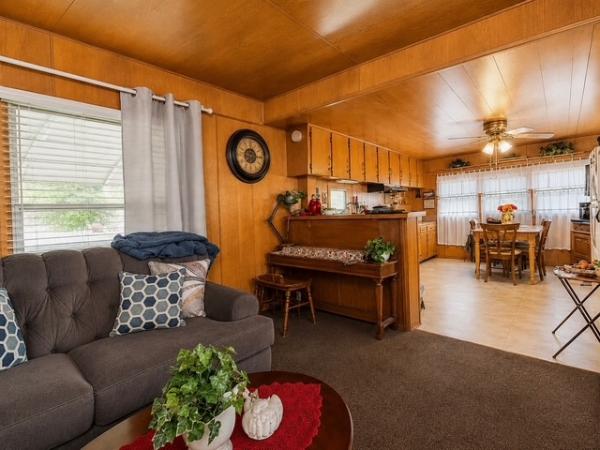 1963 Universal Mobile Home
