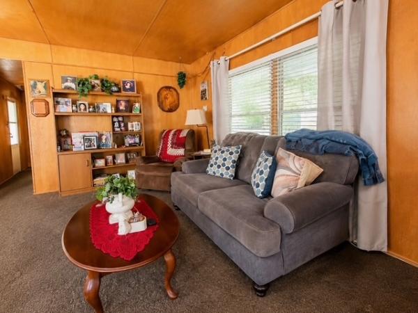 1963 Universal Mobile Home