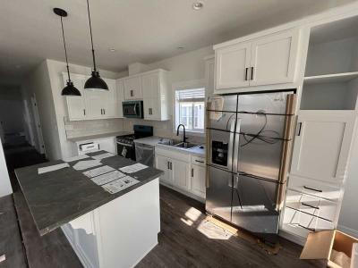 Photo 5 of 18 of home located at 17225 Valley Blvd. #26W Fontana, CA 92335